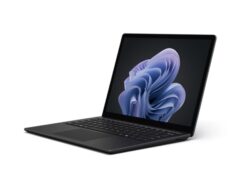 Microsoft Surface Laptop 6 - 13.5", Ultra 7, 32GB RAM, 1TB RAM, Win 11 Pro