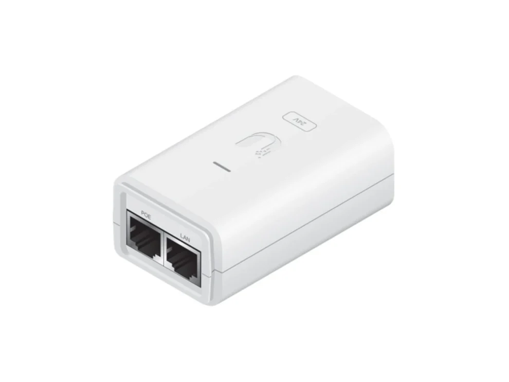 Compact Power over Ethernet injector device
