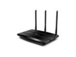 Black wireless router with three antennas