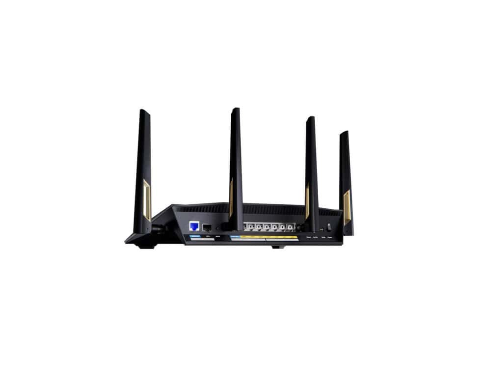 Black Wi-Fi router with multiple antennas