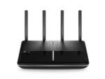Black Wi-Fi router with four antennas