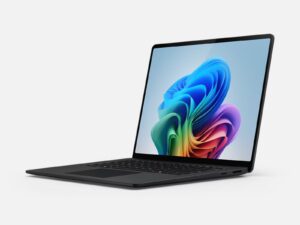 Microsoft Surface Laptop 7 - 13.8", Ultra 7, 32GB RAM, 1TB SSD, Win 11 Pro