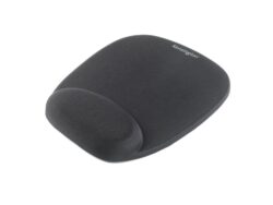 Kensington Foam Mousepad with Integral Wrist Rest Black