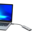 900162 port connect 5 in 1 usb type c 4k docking station grey wr 04a.jpg