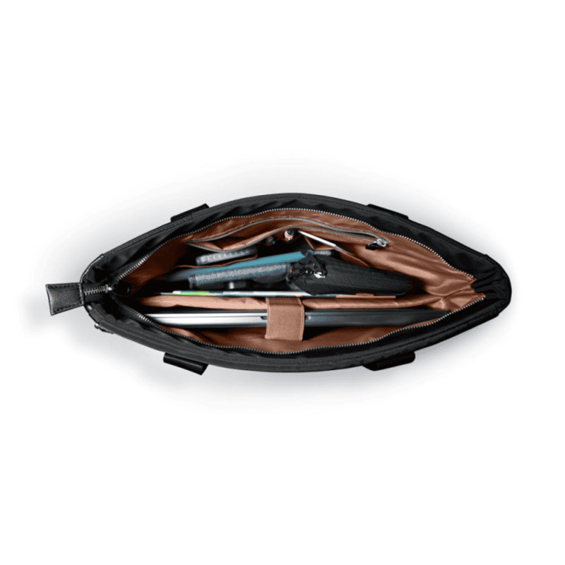 135182 port muse signature 16 tote bag wr 07.png