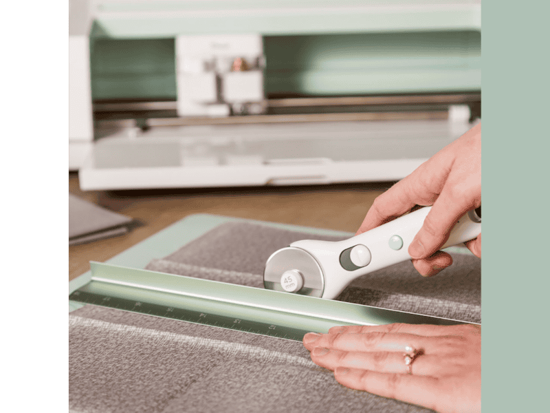 2004669 cricut rotary cutter (45mm) .